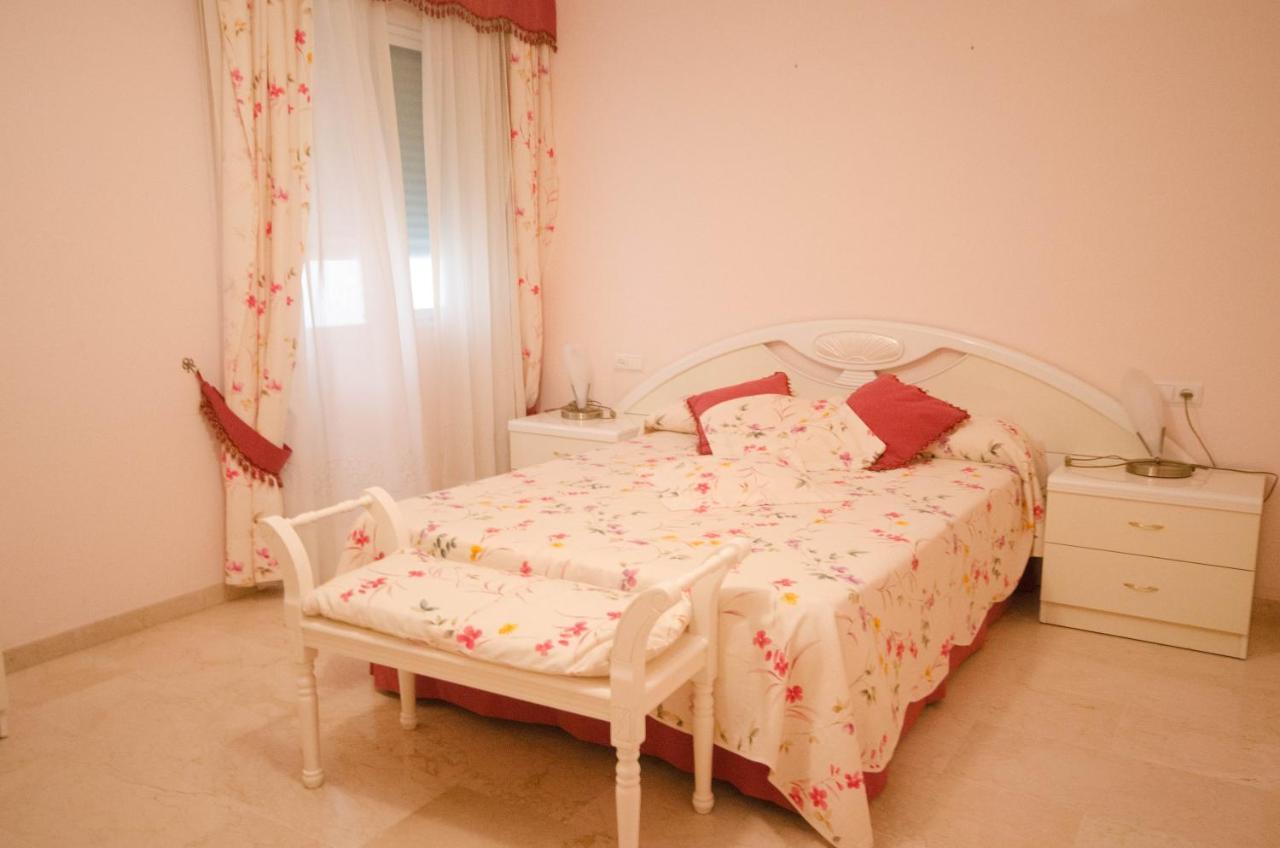 Aparment Neptuno- Located On The Promenade A Few Metres From The Beach. Εστεπόνα Εξωτερικό φωτογραφία