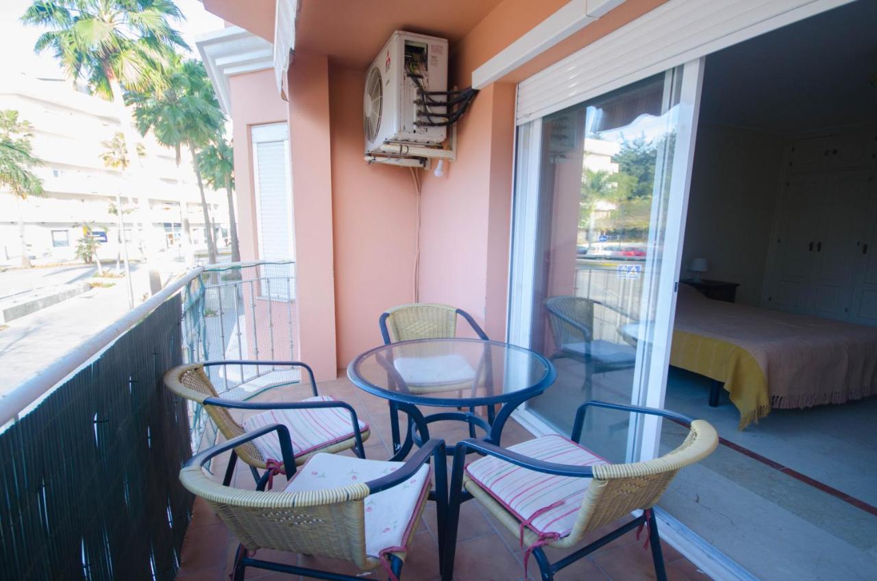 Aparment Neptuno- Located On The Promenade A Few Metres From The Beach. Εστεπόνα Εξωτερικό φωτογραφία